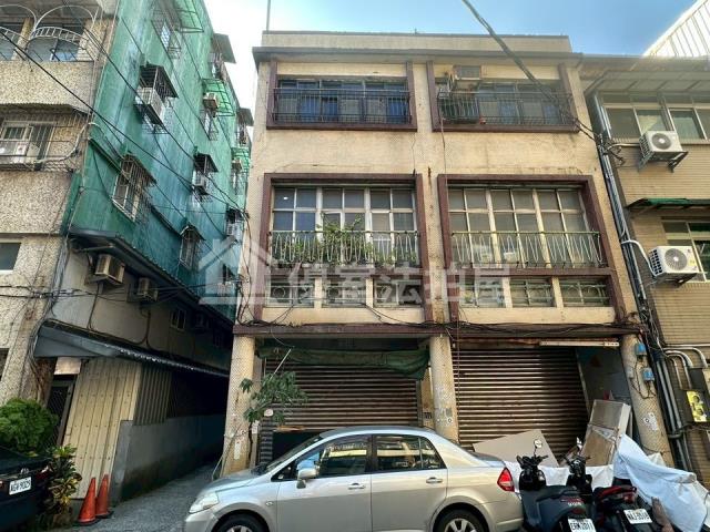 仁愛區法拍透天-0