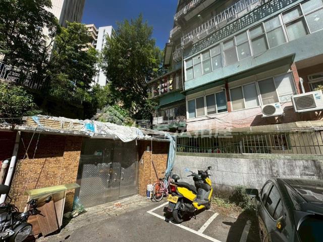 台北文山區拍賣公寓-0