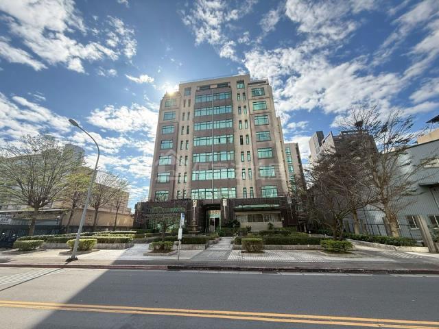 台北內湖廠辦法拍-0