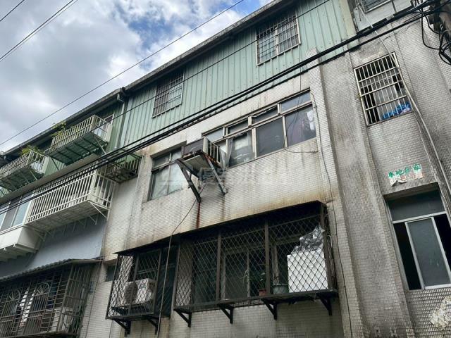 基隆七堵公寓拍賣-0